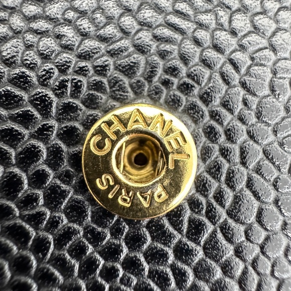 Chanel Caviar Compact Wallet - Picture 6 of 7